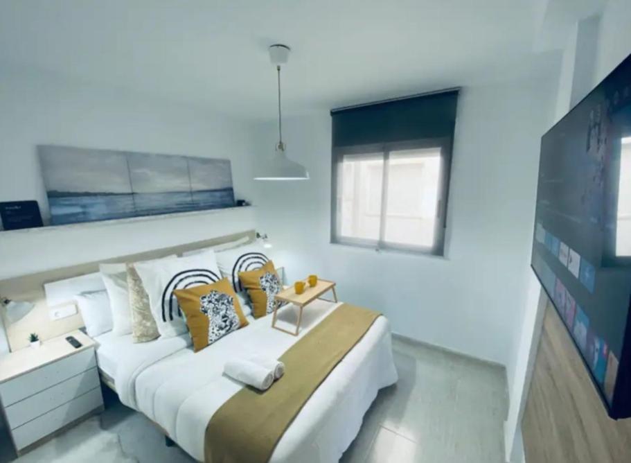 Apartamento Centrico Торевиеха Екстериор снимка