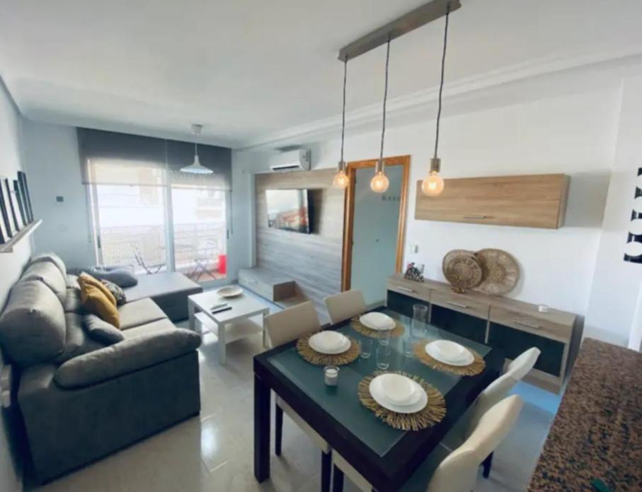 Apartamento Centrico Торевиеха Екстериор снимка