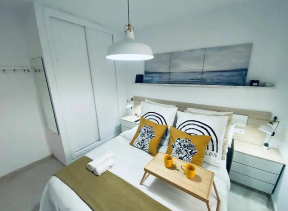 Apartamento Centrico Торевиеха Екстериор снимка