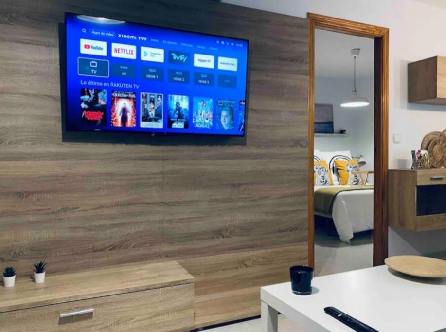 Apartamento Centrico Торевиеха Екстериор снимка